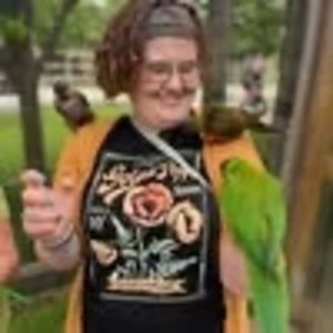 Meet your Posher, Carolyn